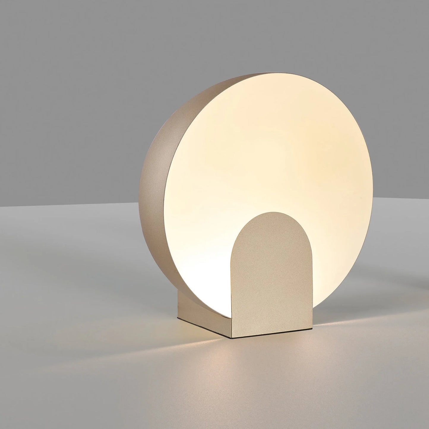 LUME DA TAVOLO MANTRA OCULO LED 2 DIMENSIONI