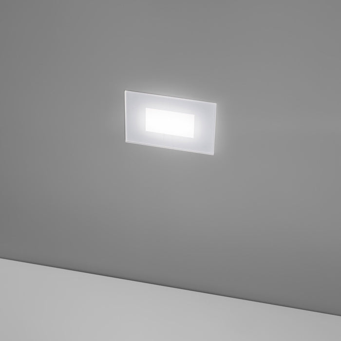 SEGNAPASSO ESTERNO GEALUCE GES2040/2041 LED IP66